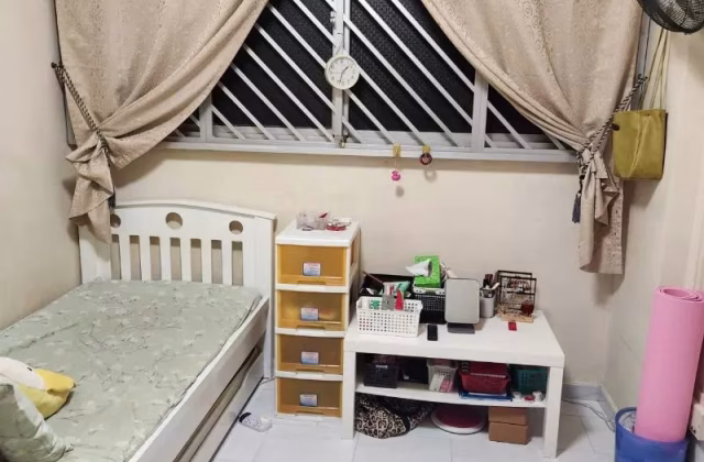 Room Rent • Marine Parade • 247 Kim Keat Link • S$800 • 3-Room (2 BR) • Common Room