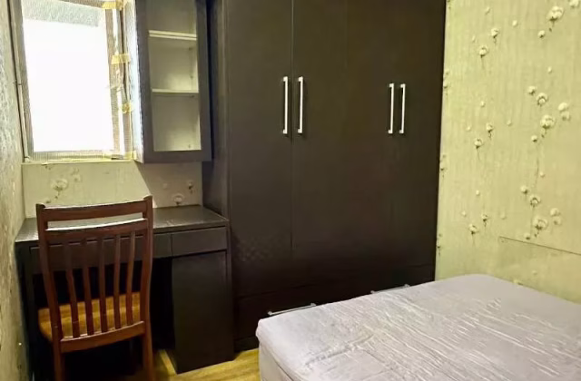 Room Rent • Paya Lebar • 412 Pandan Gardens • S$750 • 3-Room (2 BR) • Common Room