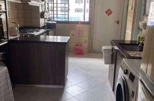Room Rent • Newton • 76 Lorong Limau • S$1100 • 3-Room (2 BR) • Common Room
