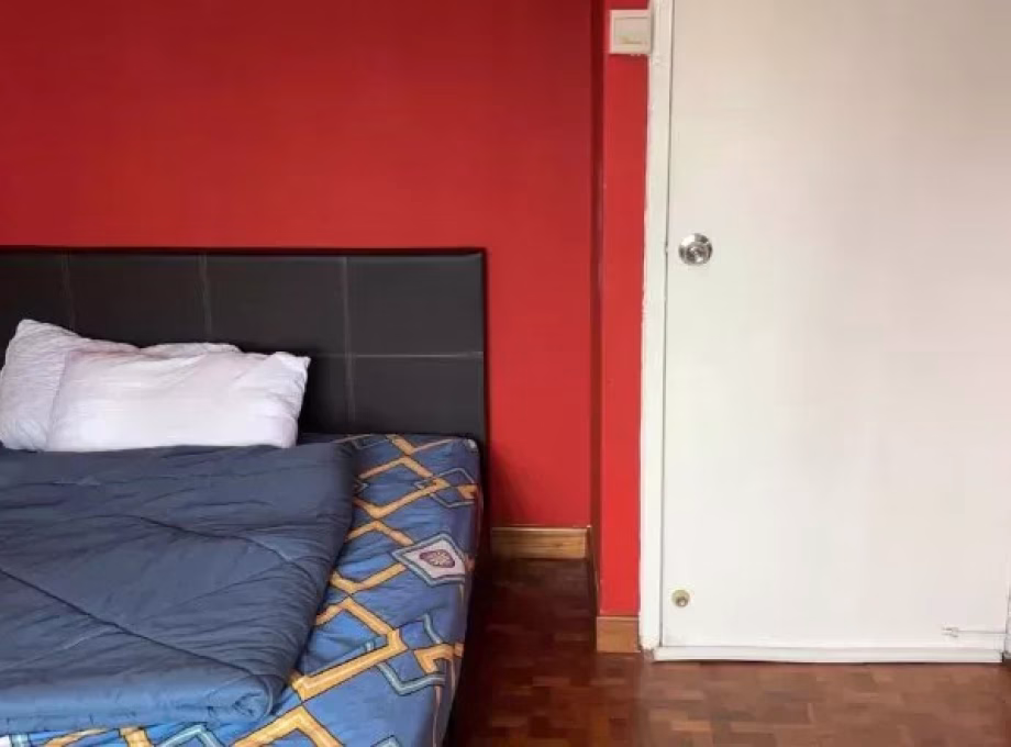 Room Rent • Changi Bay •  People's Park Complex • S$1500 • Executive HDB • Common Room Photo
