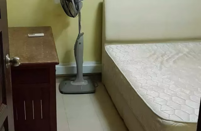 Room Rent • Clementi • 15 Telok Blangah Crescent • S$1000 • 3-Room (2 BR) • Common Room