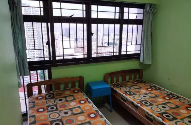 Room Rent • Marine Parade • 146 Lorong 2 Toa Payoh • S$1100 • 4-Room (3 BR) • Common Room