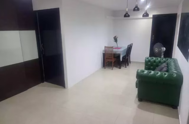 Room Rent • Singapore River • 981A Buangkok Crescent • S$1200 • 5-Room (4 BR) • Common Room