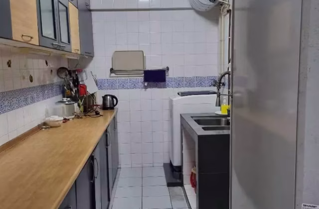 Room Rent • Ang Mo Kio • 534 Pasir Ris Drive 1 • S$1800 • 4-Room (3 BR) • Master Room