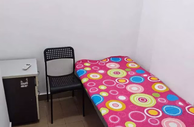 Room Rent • Novena •  Signature Park • S$700 • Condo • Common Room
