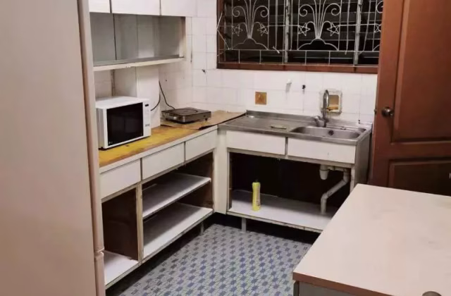 Room Rent • Museum • JALAN TAMAN (328982) • S$900 • Terraced House • Common Room