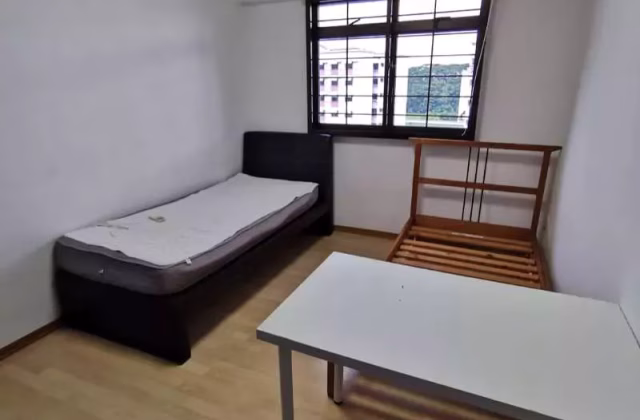 Room Rent • Hougang • 501A Wellington Circle • S$1100 • 5-Room (4 BR) • Common Room
