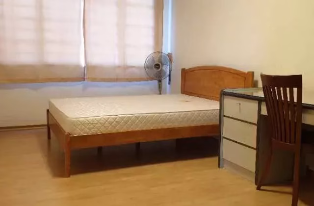 Room Rent • Western Water Catchment • 119 Simei Street 1 • S$1200 • 4-Room (3 BR) • Common Room