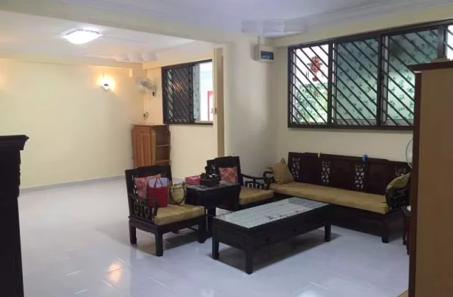 Room Rent • Western Water Catchment • 888A Tampines Street 81 • S$1300 • 4-Room (3 BR) • Common Room
