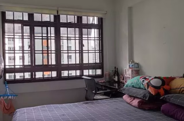 Room Rent • Lim Chu Kang • 694 Jurong West Central 1 • S$900 • 4-Room (3 BR) • Common Room
