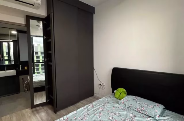 Room Rent • Marine Parade •  The Woodleigh Residences • S$2600 • Apartment • Master Room