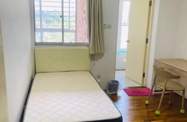 Room Rent • Novena •  Pandan Valley • S$1500 • Apartment • Master Room