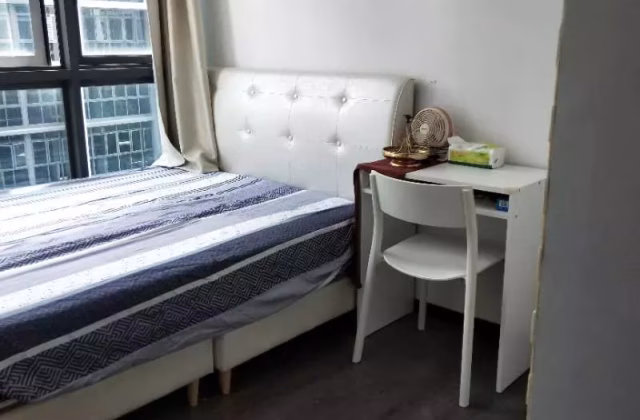 Room Rent • Rochor •  Symphony Suites • S$1000 • Apartment • Common Room