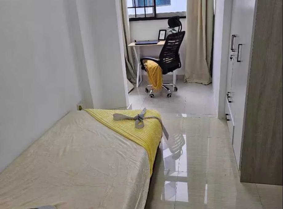 Room Rent • Tengah •  Kim Sia Court • S$1400 • Apartment • Common Room Photo