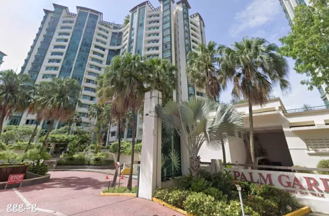 Room Rent • Geylang •  Palm Gardens • S$1050 • Condo • Common Room