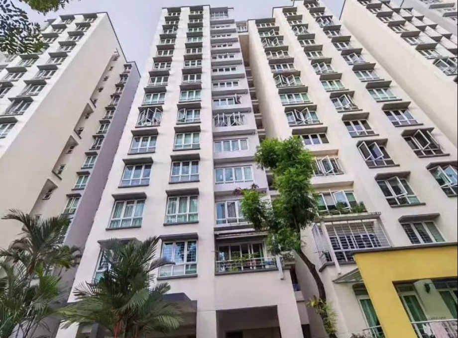 Room Rent • Lim Chu Kang •  The Floravale • S$1200 • Exec Condo • Common Room Photo