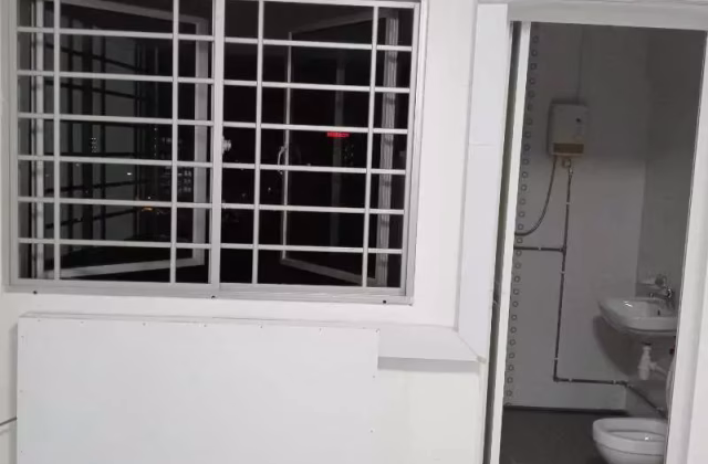 Room Rent • Downtown Core • 403 Sin Ming Avenue • S$1500 • 4-Room (3 BR) • Master Room