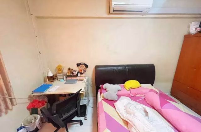 Room Rent • Orchard • 426 Ang Mo Kio Avenue 3 • S$1000 • 4-Room (3 BR) • Common Room