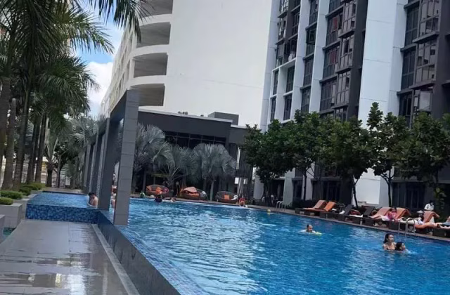 Room Rent • Rochor •  Symphony Suites • S$1200 • Condo • Common Room