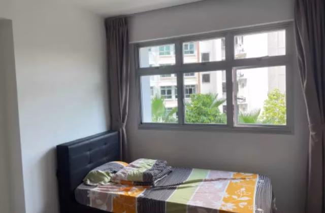 Room Rent • Rochor • 502 Yishun Street 51 • S$1000 • 3-Room (2 BR) • Common Room