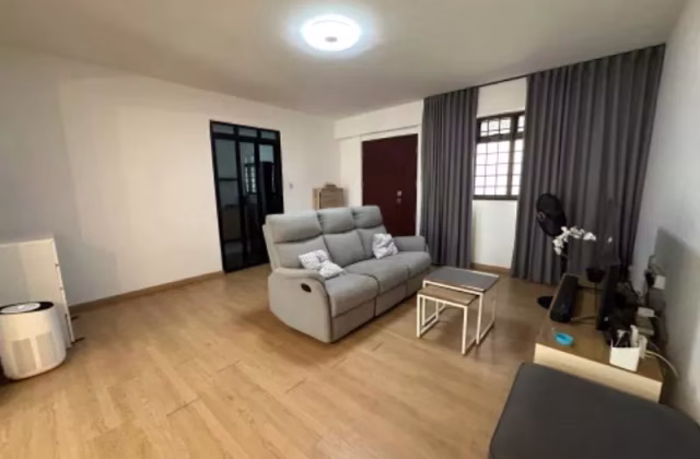 House Sale • Lim Chu Kang • 694 Jurong West Central 1 • S$599000 • 3-Room (2 BR) • 1097ft² / 101m²