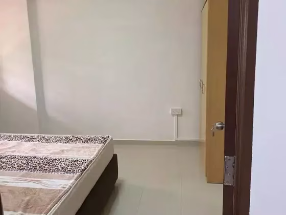 Room Rent • Central Water Catchment • 521 Serangoon North Avenue 4 • S$1000 • 4-Room (3 BR) • Common Room Photo