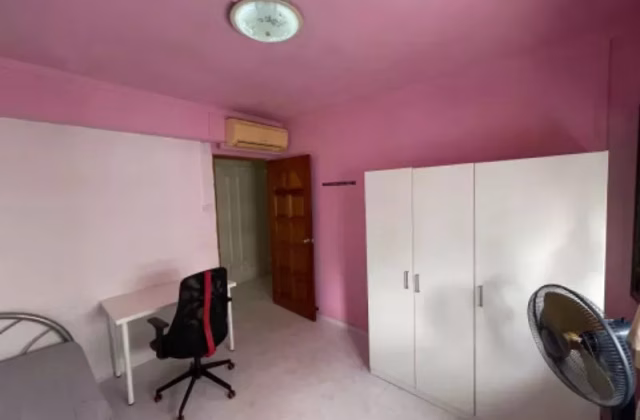Room Rent • Paya Lebar • 278 Toh Guan Road • S$0 • 3-Room (2 BR) • Common Room