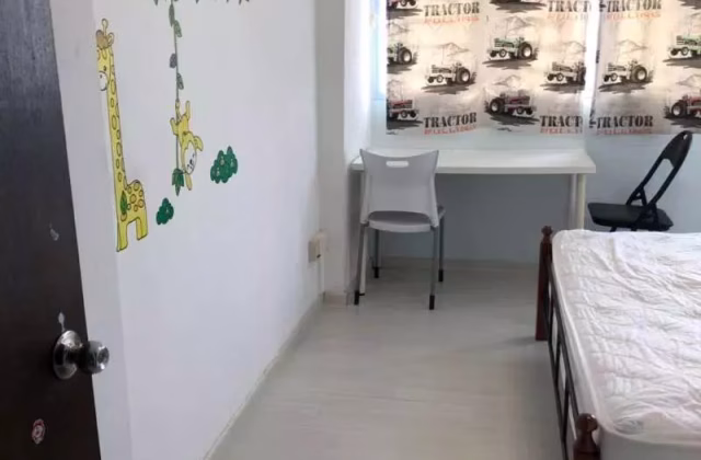 Room Rent • Outram • 6 Haig Road • S$980 • 5-Room (4 BR) • Common Room