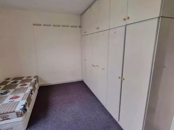 Room Rent • Museum • 39 Upper Boon Keng Road • S$1100 • 5-Room (4 BR) • Common Room Photo