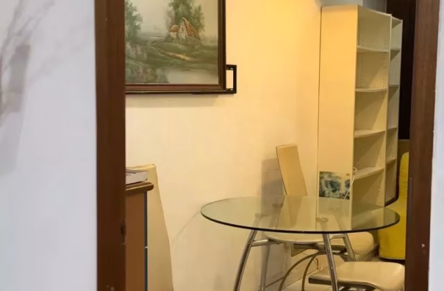 Room Rent • Paya Lebar • 284 Toh Guan Road • S$1000 • 5-Room (4 BR) • Common Room