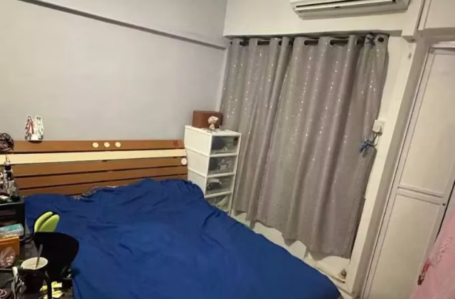 Room Rent • Bukit Batok • 162 Bukit Batok Street 11 • S$1200 • 3-Room (2 BR) • Master Room