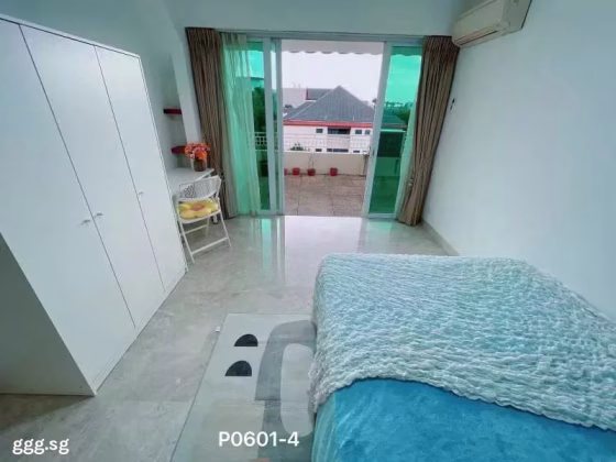 Room Rent • Choa Chu Kang •  Pepys Hill Condo • S$1700 • Condo • Common Room Photo