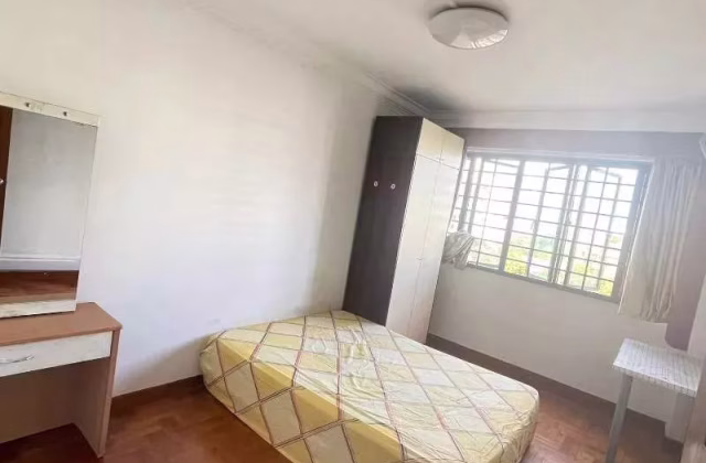 Room Rent • Ang Mo Kio • 119 Pasir Ris Street 11 • S$1300 • 3-Room (2 BR) • Master Room