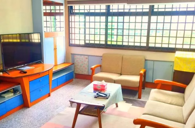 House Rent • Western Water Catchment • 721 Tampines Street 71 • S$3700 • 4-Room (3 BR) • 1200ft² / 111m²
