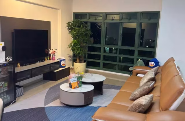 Room Rent • Sembawang • 686C Woodlands Drive 73 • S$500 • 4-Room (3 BR) • Room Sharing