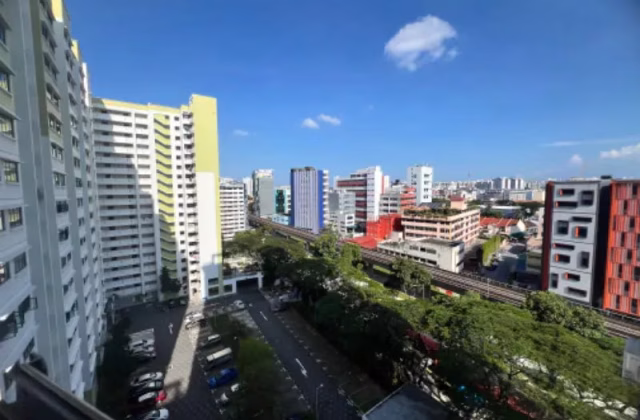 Room Rent • Outram • 51 Sims Drive • S$1500 • 3-Room (2 BR) • Master Room