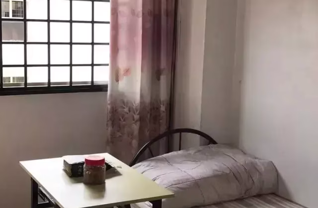 Room Rent • Sembawang • 363 Woodlands Avenue 5 • S$450 • 3-Room (2 BR) • Room Sharing