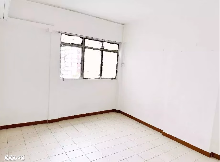 House Rent • Bukit Panjang • 611 Clementi West Street 1 • S$4200 • 3-Room (2 BR) • 1109ft² / 103m² Photo