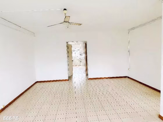 House Rent • Bukit Panjang • 611 Clementi West Street 1 • S$4200 • 3-Room (2 BR) • 1109ft² / 103m² Photo