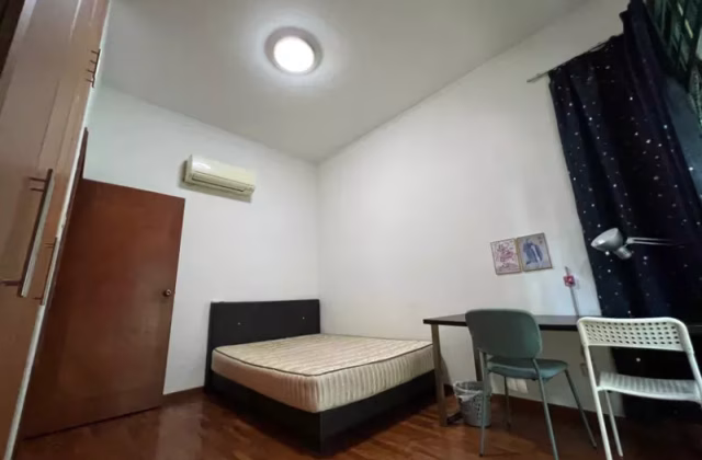 Room Rent • Outram •  Sims Residences • S$1250 • Apartment • Common Room