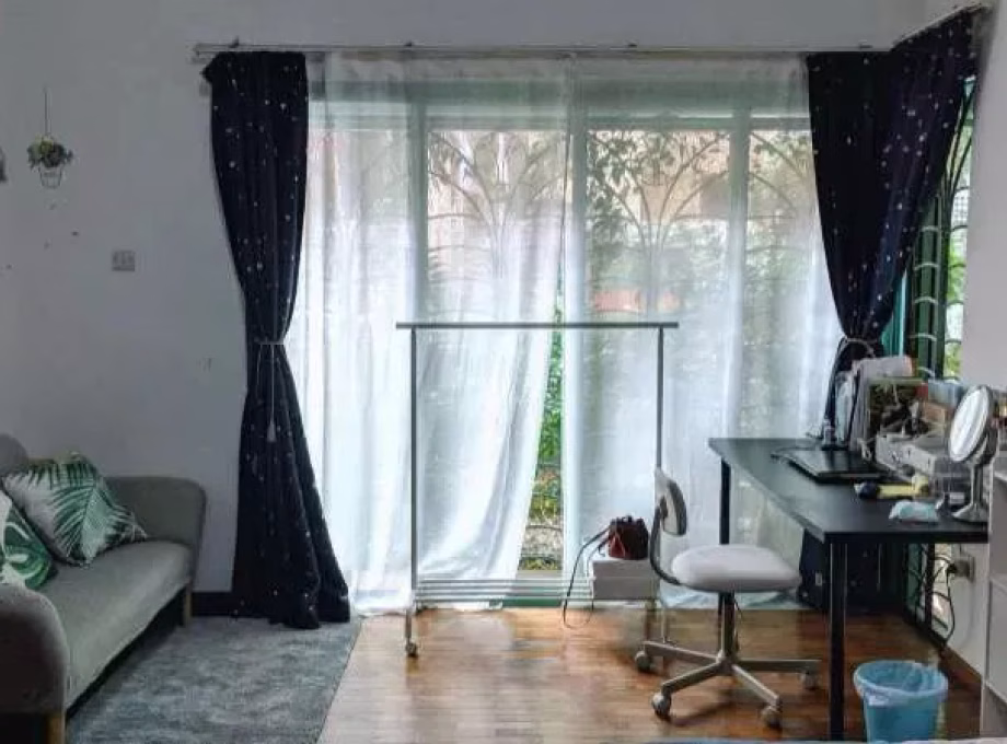 Room Rent • Outram •  Sims Residences • S$1600 • Apartment • Master Room Photo