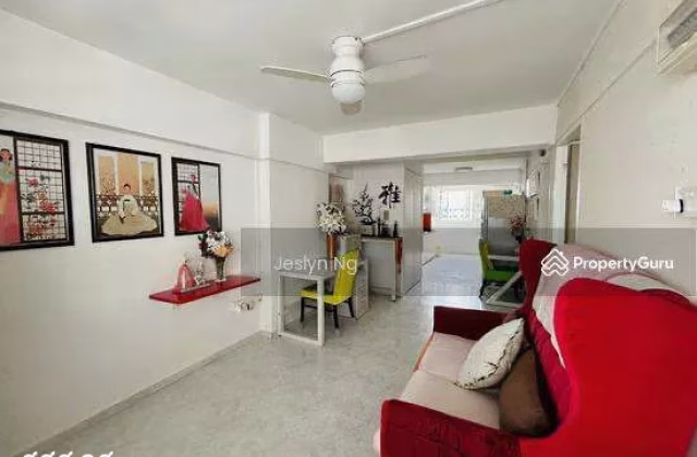 House Rent • Lim Chu Kang • 208 Boon Lay Place • S$3500 • 3-Room (2 BR) • 