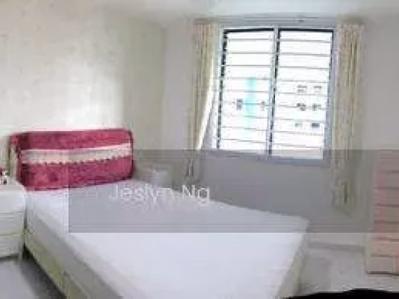 House Rent • Lim Chu Kang • 208 Boon Lay Place • S$3500 • 3-Room (2 BR) •  Photo
