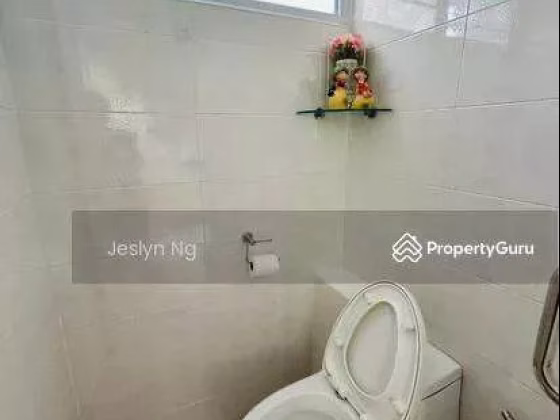 House Rent • Lim Chu Kang • 208 Boon Lay Place • S$3500 • 3-Room (2 BR) •  Photo