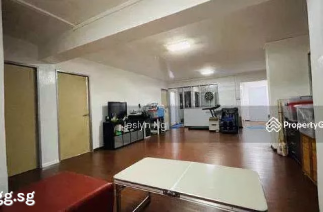 House Sale • Lim Chu Kang • 703 Jurong West Street 71 • S$688888 • 5-Room (4 BR) • 1356ft² / 125m²