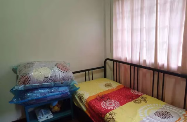 Room Rent • Singapore River • ROBEY CRESCENT (546272) • S$1200 • Semi-D • Common Room