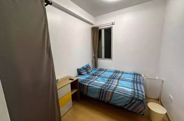 Room Rent • Rochor •  Yishun Emerald • S$1200 • Condo • Common Room