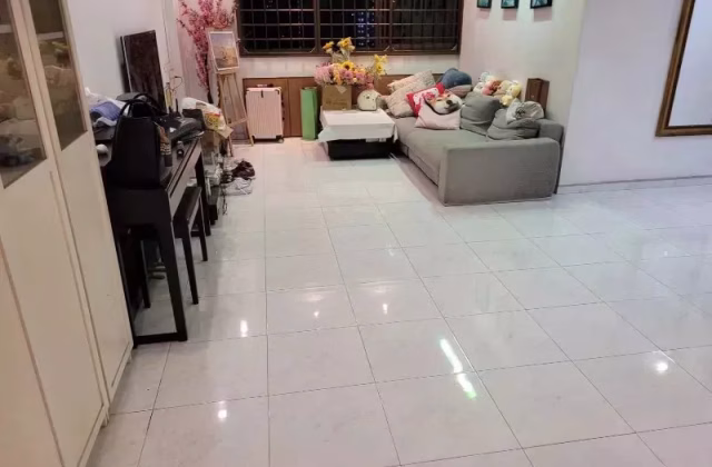 Room Rent • Paya Lebar • 278 Toh Guan Road • S$1500 • 4-Room (3 BR) • Master Room