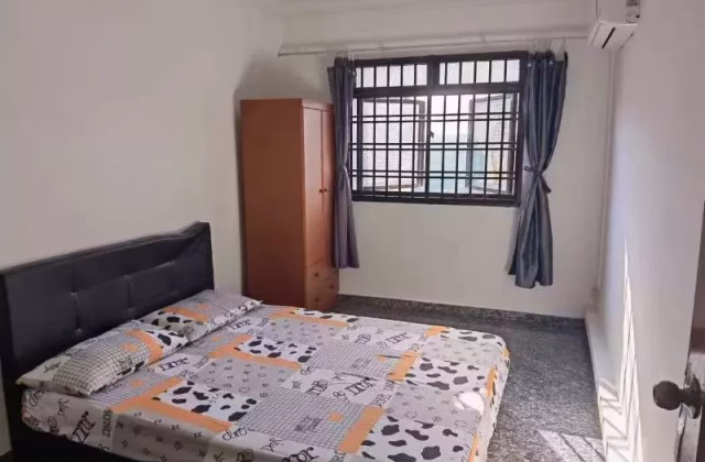 Room Rent • Bishan • 113 Rivervale Walk • S$1199 • 4-Room (3 BR) • Common Room