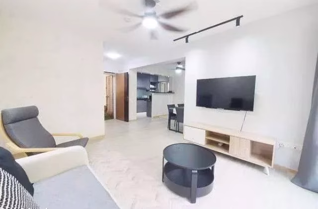 House Sale • Bukit Batok • 461A Bukit Batok West Avenue 8 • S$600000 • 4-Room (3 BR) • 1001ft² / 92m²